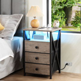 End Table with USB Port and Outlet HET053LGY